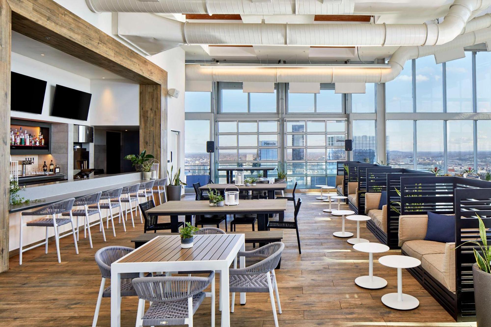 Embassy Suites By Hilton Nashville Downtown Экстерьер фото