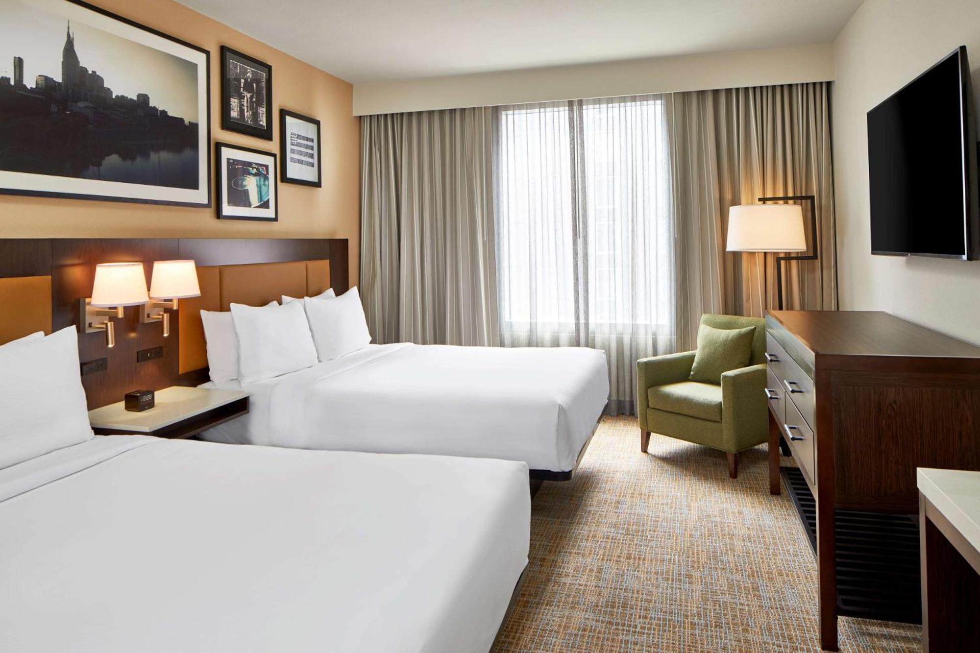 Embassy Suites By Hilton Nashville Downtown Экстерьер фото