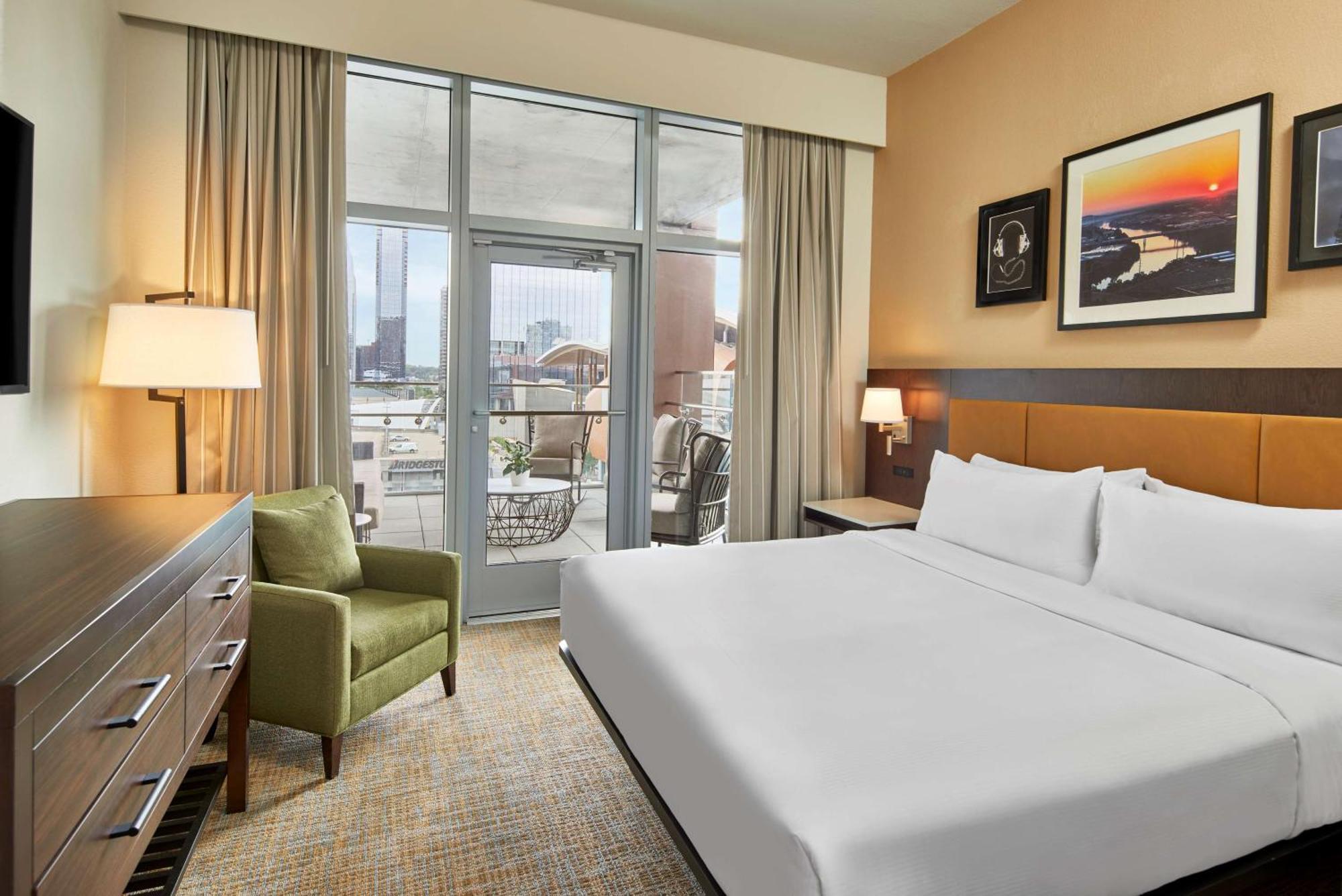 Embassy Suites By Hilton Nashville Downtown Экстерьер фото